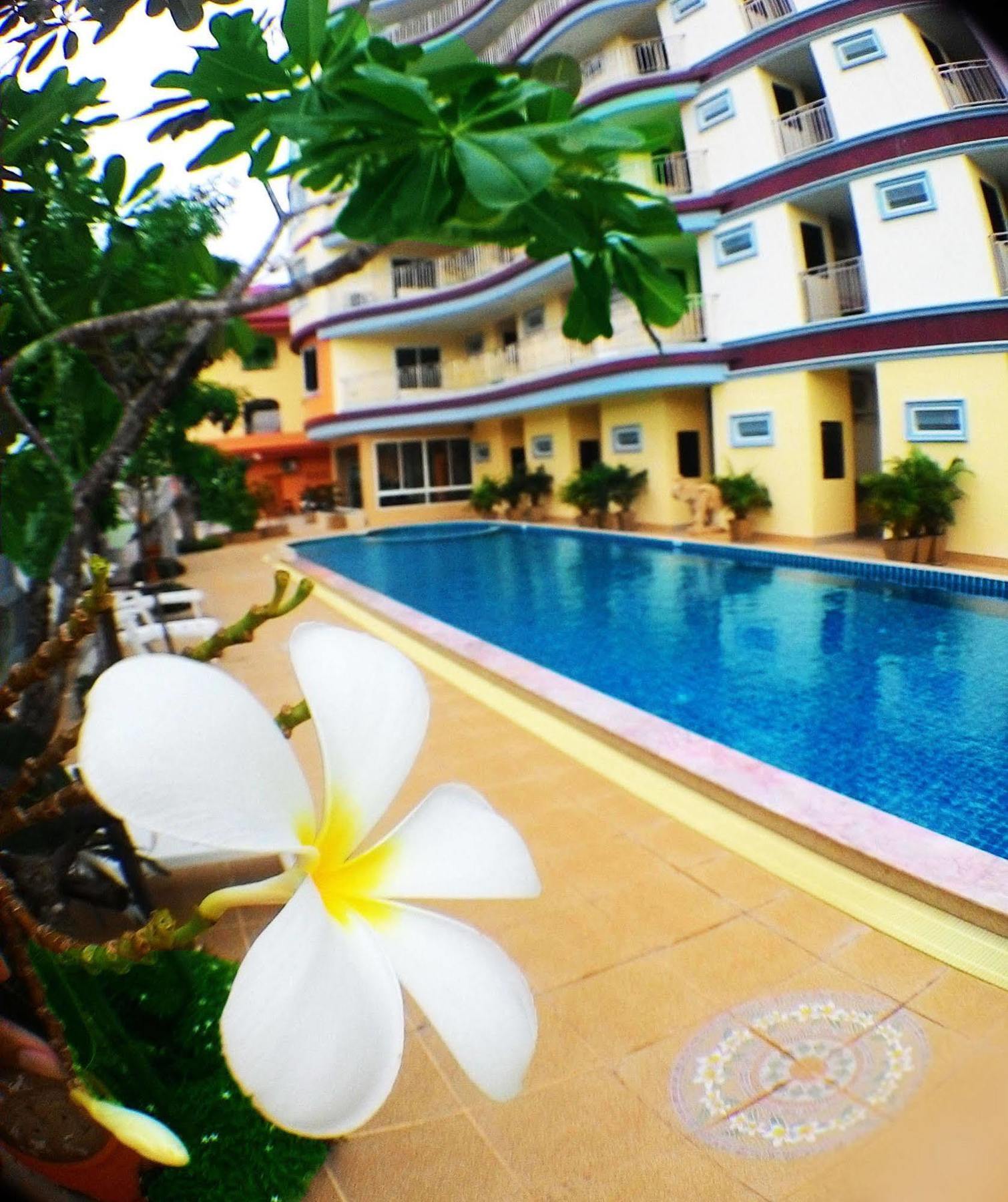 Smile Residence Rawai Extérieur photo